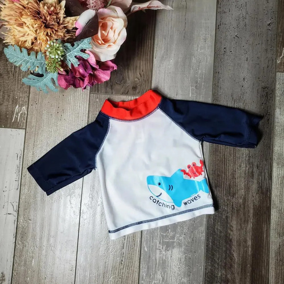Child of Mine Carter's Baby Infant Boy Rash Guard Swim Shirt Catching Waves 6-9M - Picture 1 of 6